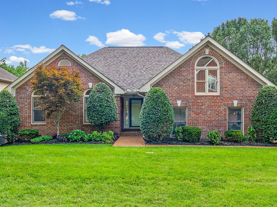 1st image of 4928 Tulip Grove Ln