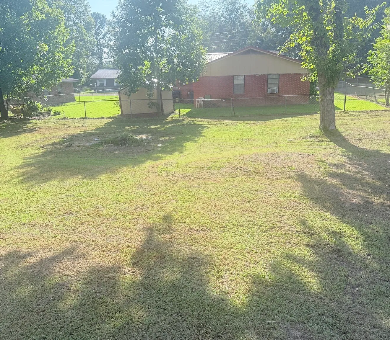 3 bed, 1000 sqft, $1,220 — Photo 3