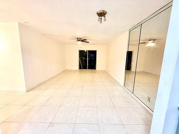 3rd image of 4115 NW 88th Ave APT 203