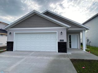 3832 32nd St S, Moorhead, MN 56560