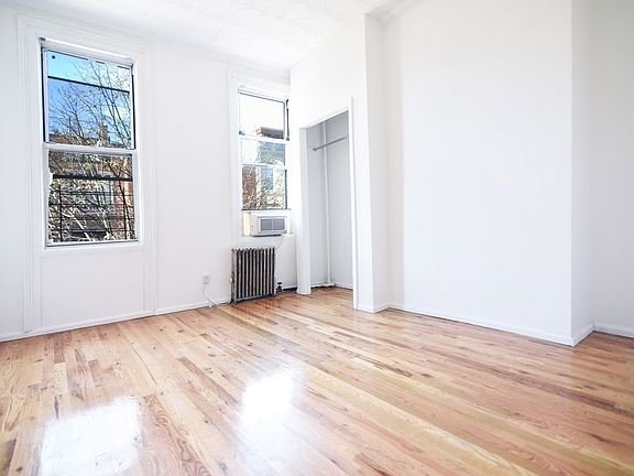 4th image of 52 Newell St APT 3L