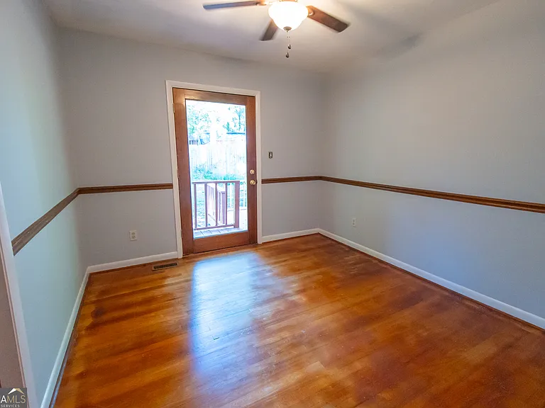 1005 College Station Rd — Photo 7