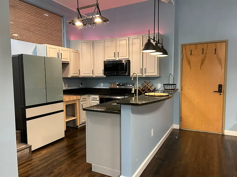1951 W 26th St #503 — Photo 36