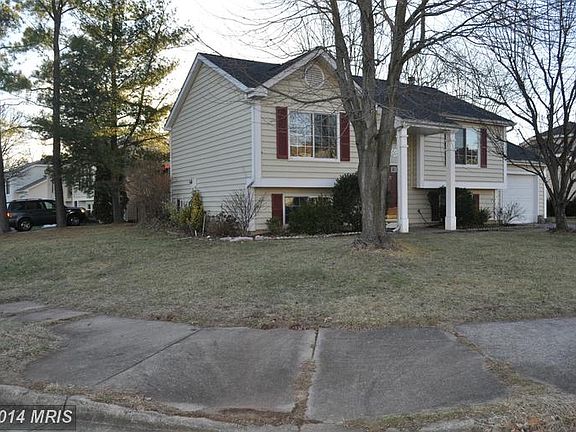 2nd image of 13643 Bellerose Dr