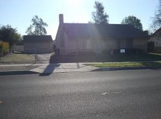 519 N Linden Ave, Rialto, CA 92376