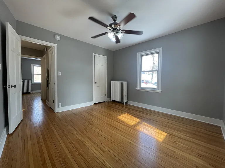 4059 Brunswick Ave S — Photo 14