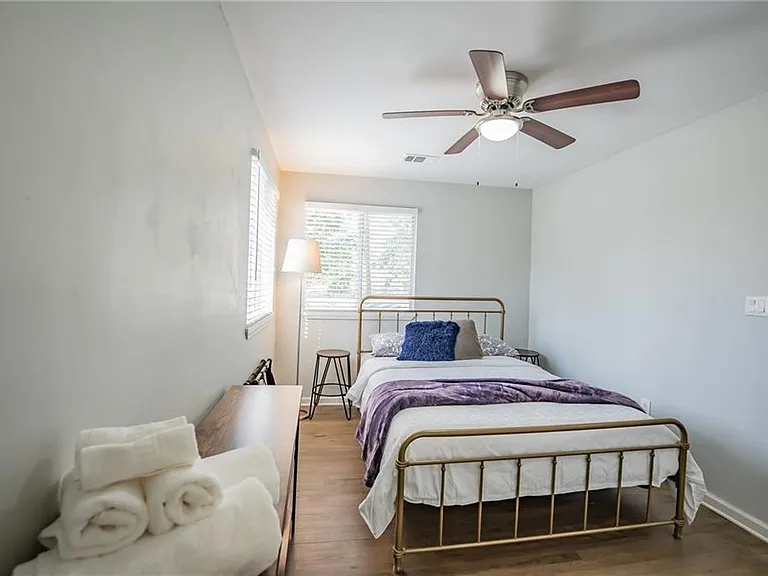 1181 Fenwood St SW — Photo 32