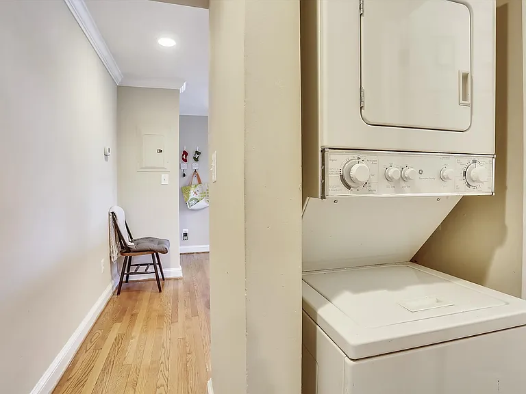 8342 Eastridge Ave #6 — Photo 10