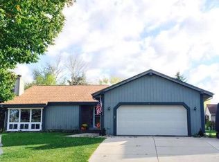 4125 W Fieldview Ct, Franklin, WI 53132