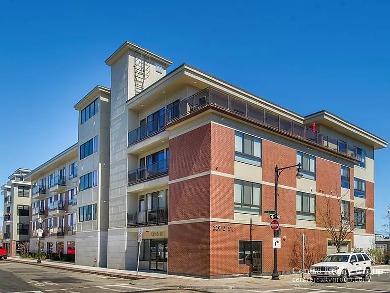 339 D St #5D — Photo 10