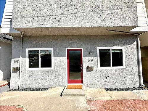 453 29th St Photo 1