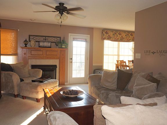 2nd image of 1306 Archwood Dr