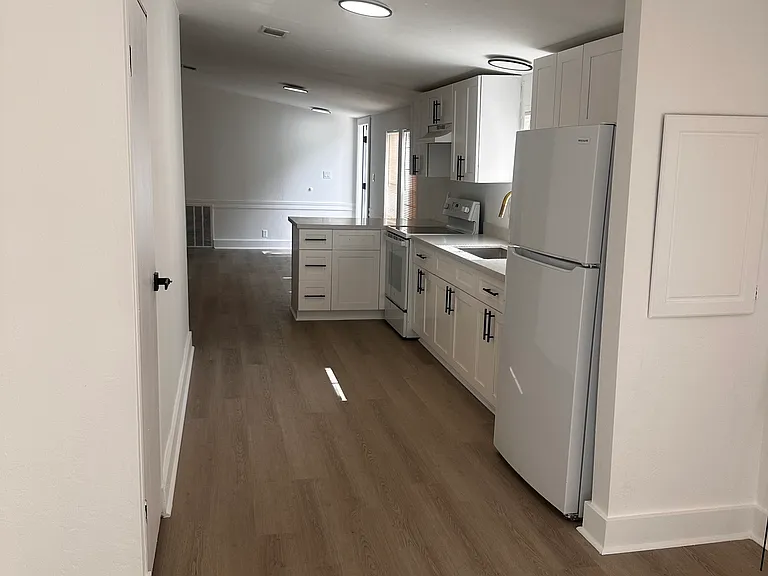 131 Oak Dr — Photo 10
