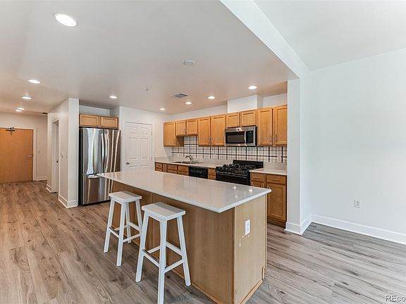 4th image of 1631 N Emerson Street #205