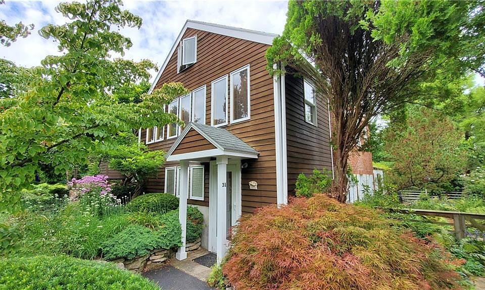 1st image of 31 Chili Ave