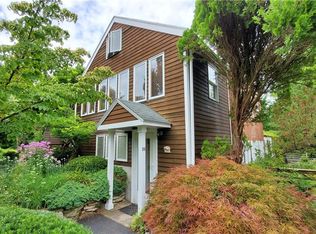 31 Chili Ave, Scottsville, NY 14546