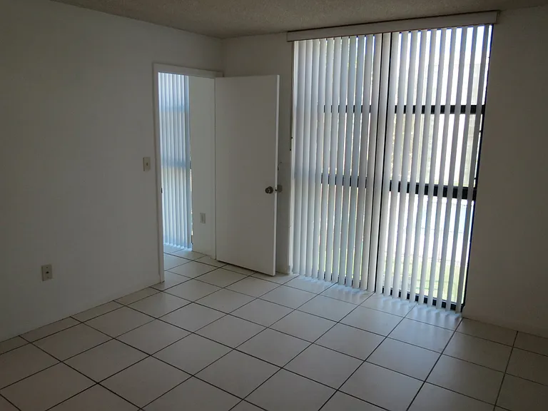 11750 SW 18th St #312-1 — Photo 17