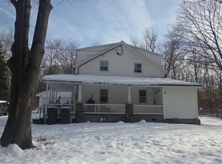 19 Darraugh Ln, Sparrow Bush, NY 12780