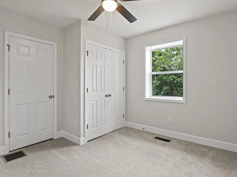 209 W Osceola St #A — Photo 7