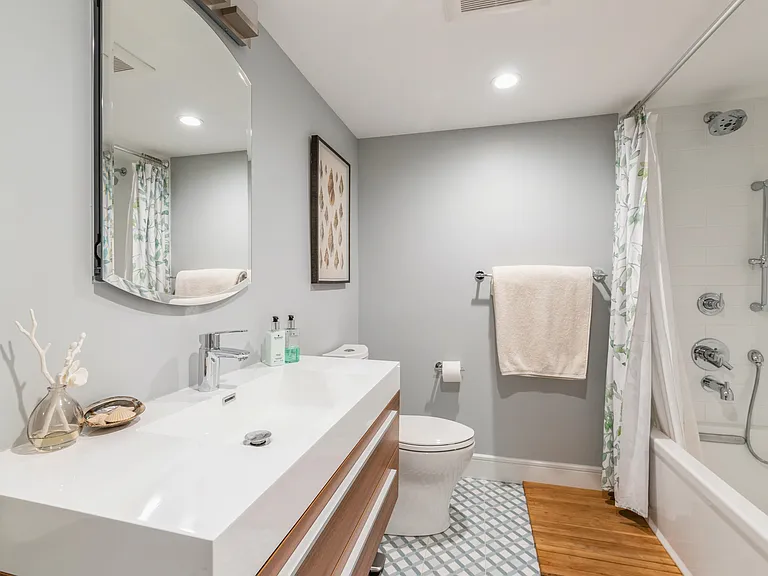 3008 Mitchell Rd — Photo 12