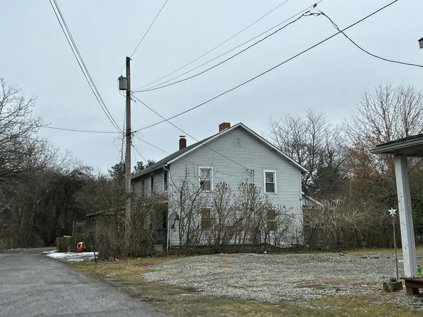 108 Vine St, Perryopolis, PA 15473
