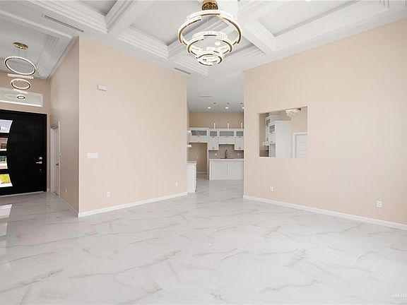 5th image of 2826 Garman St