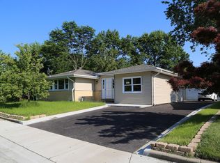 501 W Palatine Rd, Arlington Heights, IL 60004