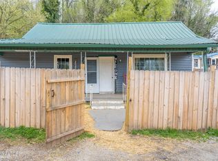 308 Adkins St, Rocky Top, TN 37769