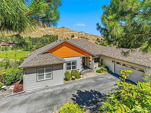 2nd image of 2777 Number 1 Canyon Road