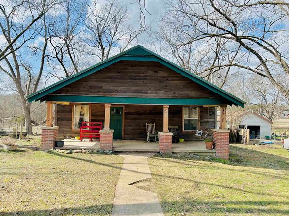 205 S Main St, Okolona, AR 71962