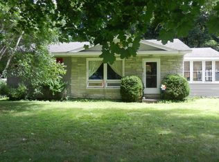 26 Stonehedge Rd, Cheshire, MA 01225