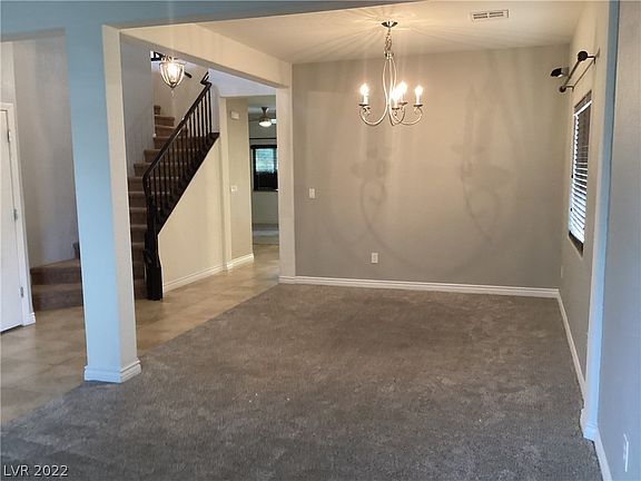 3rd image of 7831 Castle Rock Peak St