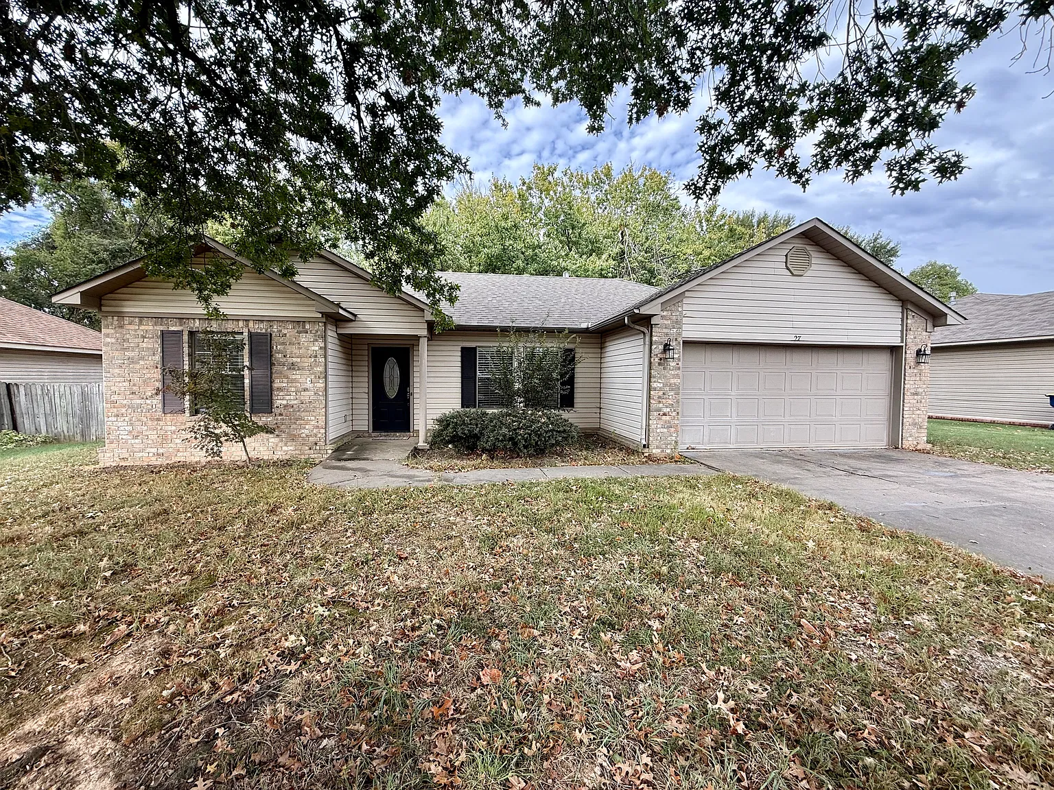3 bed, 1400 sqft, $1,400 — Photo 1