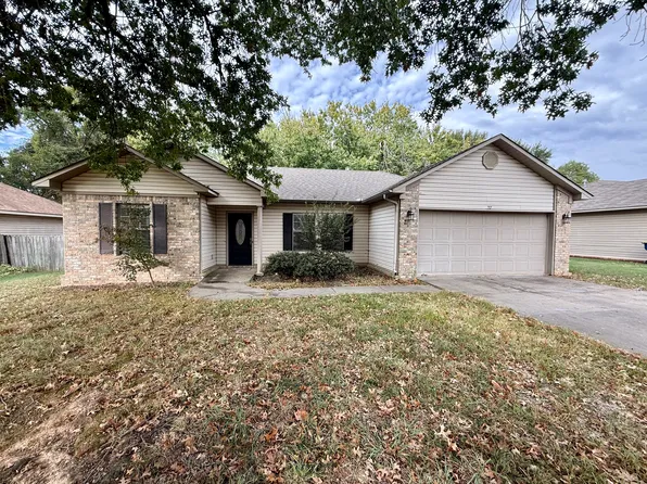 27 Magnolia Dr, Cabot, AR 72023