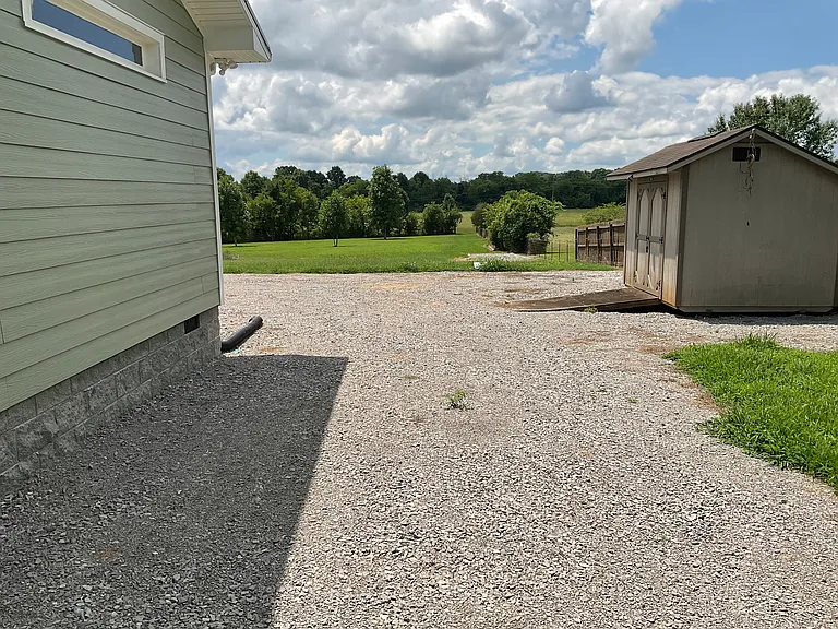 1227 Hazelwood Rd — Photo 25