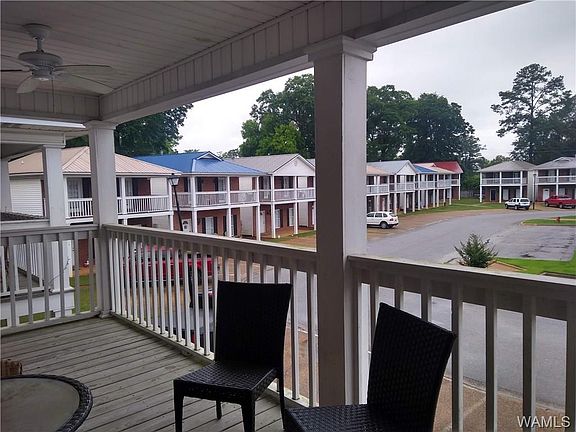 3rd image of 18 Brook Meadows Cir #18