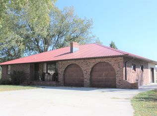 801 S Sherman St, Wausa, NE 68786