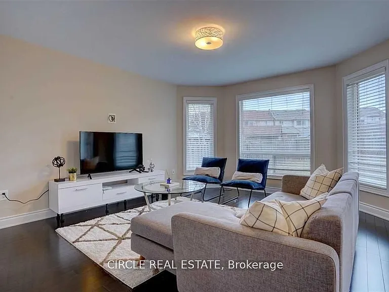 2971 Westoak Trails Blvd #UPPER PORTION — Photo 9