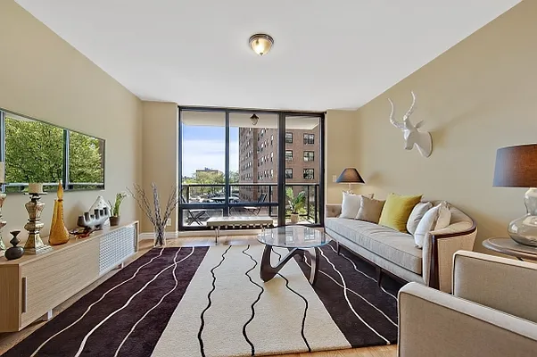 Sold by MNS | media 30