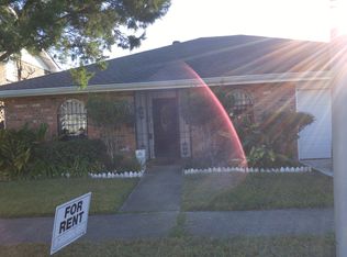 1705 Woods Dr, Metairie, LA 70001