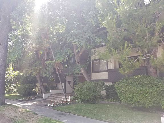 3rd image of 4627 Coldwater Canyon Ave APT 108