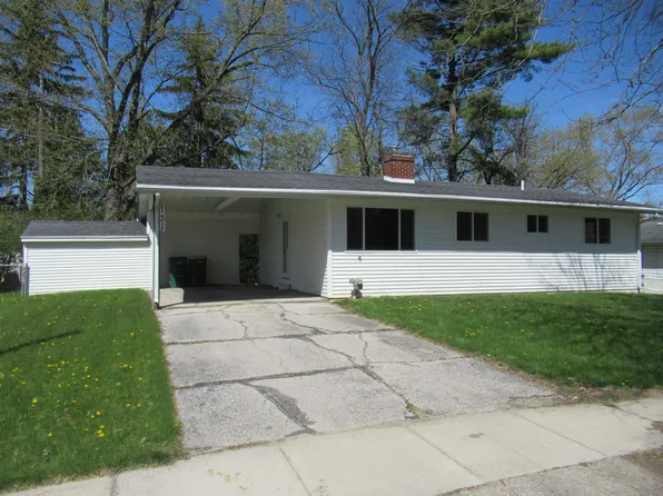 131 E River Rd, Flushing, MI 48433