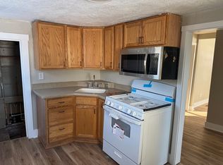 814 Brooke Rd, Rockford, IL 61109