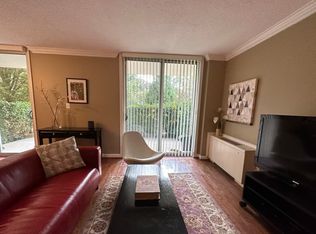 123-7501 Democracy Blvd, Bethesda, MD 20817