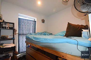 Rented by Bond New York