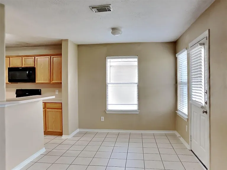 8030 Echinacea Dr — Photo 3