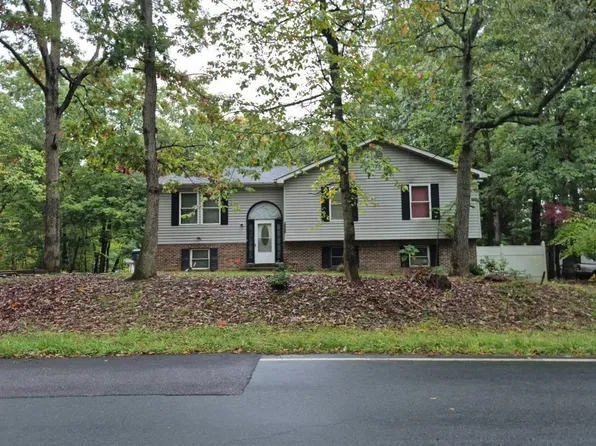 11608 Mohican Ln, Lusby, MD 20657