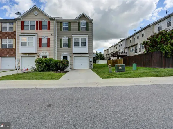 18228 Roy Croft Dr, Hagerstown, MD 21740