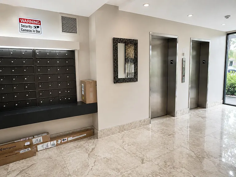 4800 Bayview Dr #306 — Photo 33