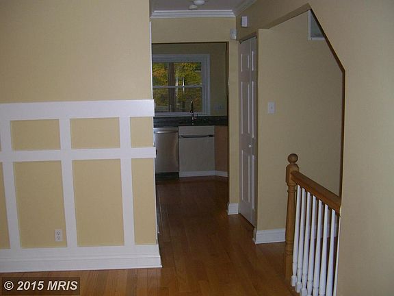 3rd image of 14886 Lambeth Sq